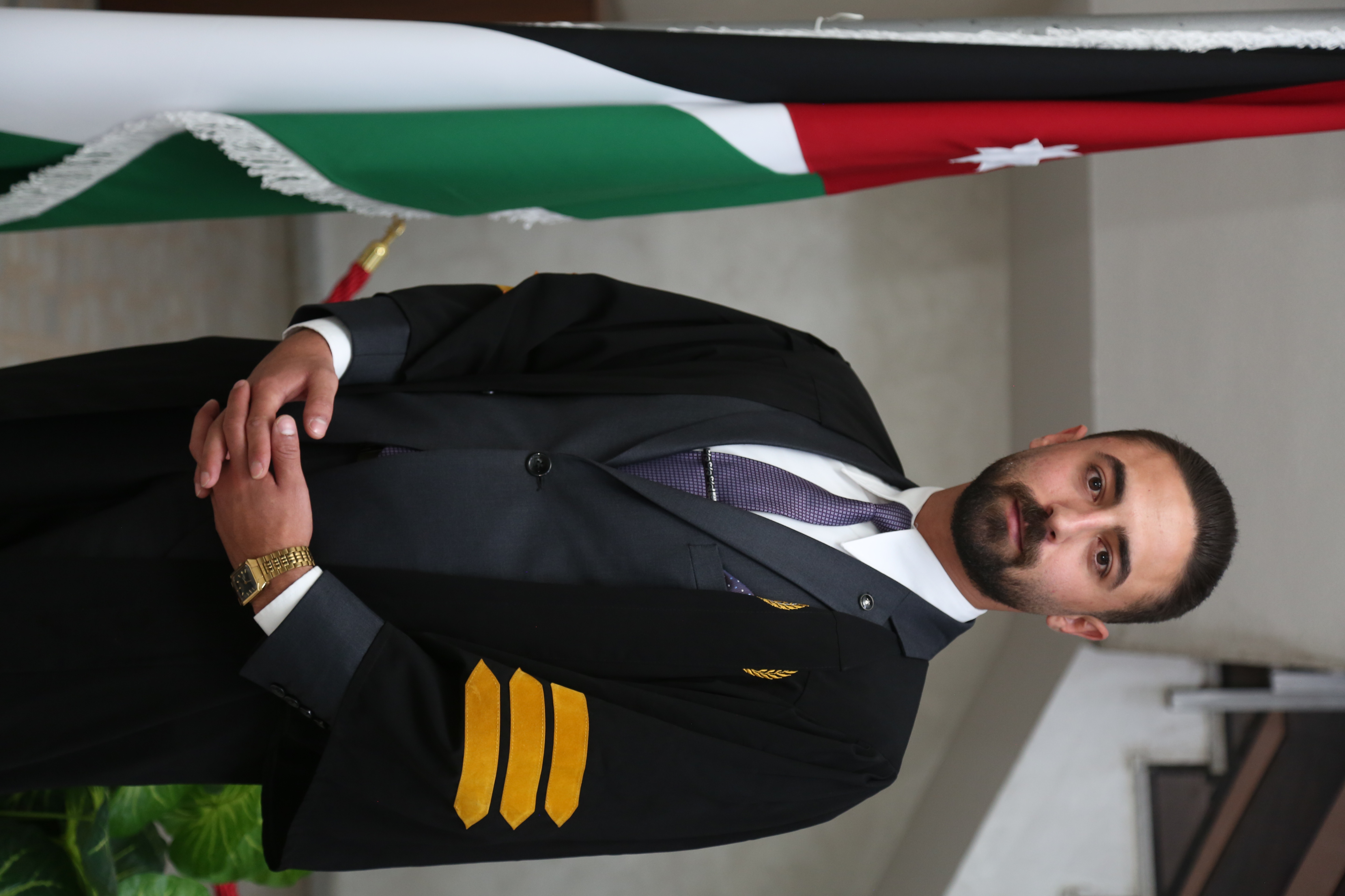 Abu alhareth  Almomani